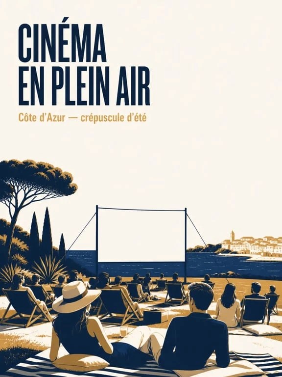 Cinéma plein air Côte d Azur au crépuscule avec écran extérieur et public dans une ambiance estivale