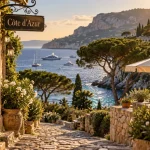C est quoi la cote d azur : allée de pierre sèche vers la mer, Côte d’Azur