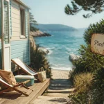 Camping pied dans l’eau Côte d’Azur, accès direct à la crique turquoise
